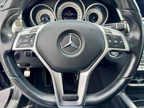 Used 2016 Mercedes-Benz E 350 4MATIC Sedan image 25