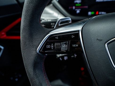 Used 2023 Audi RS e-tron GT image 40