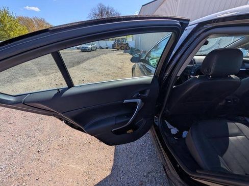 Used 2016 Buick Regal FWD image 23
