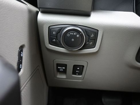 Used 2020 Ford F150 XLT w/ Equipment Group 302A Luxury image 17