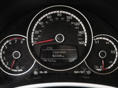 Used 2014 Volkswagen Beetle 1.8T image 19