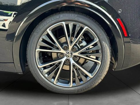 New 2026 Toyota Prius Limited FWD image 35