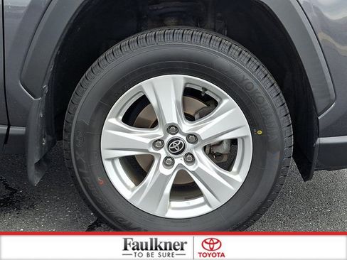 Certified 2021 Toyota RAV4 XLE AWD/4WD image 8
