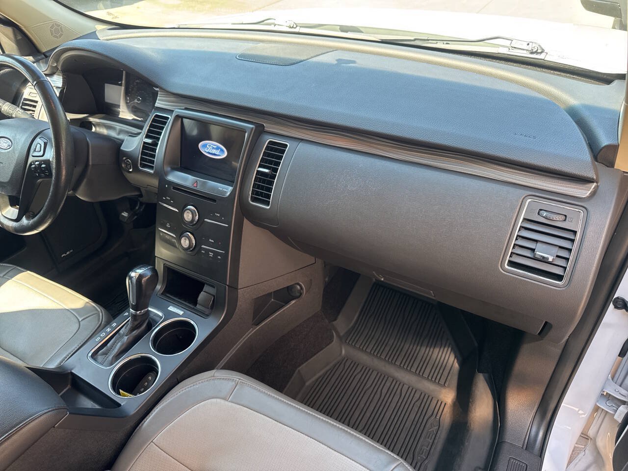 Used 2019 Ford Flex SEL w/ Equipment Group 202A AWD/4WD image 22