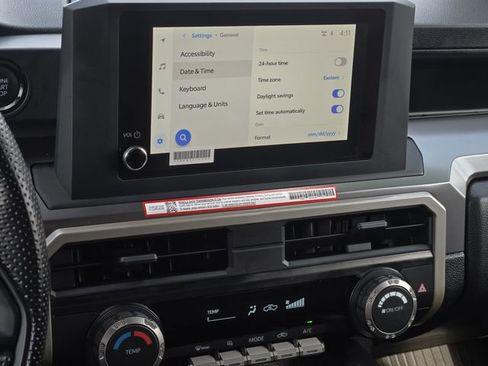 Certified 2025 Toyota Tacoma SR5 AWD/4WD image 20