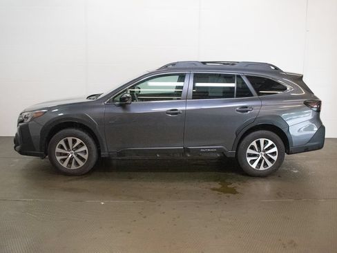 Certified 2025 Subaru Outback Premium AWD/4WD image 7
