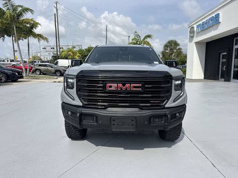 Used 2024 GMC Sierra 1500 AT4X w/ AT4X AEV Edition AWD/4WD image 8