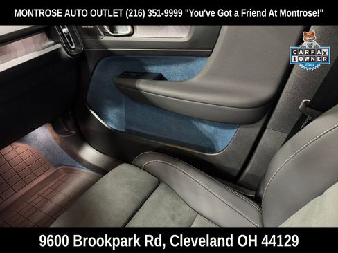 Used 2023 Volvo XC40 Recharge Ultimate w/ Protection Package Premier image 40