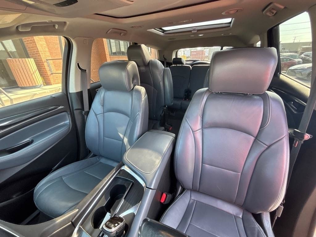 Used 2019 Buick Enclave Essence FWD image 14