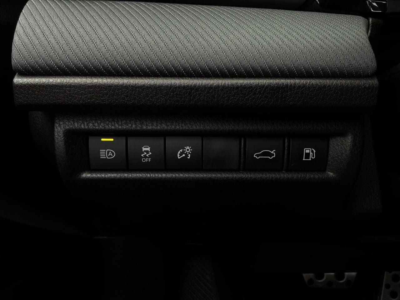 Used 2026 Toyota Camry SE FWD image 24
