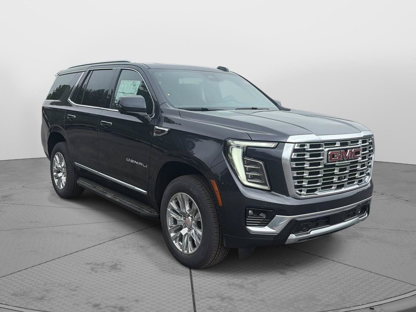 New 2026 GMC Yukon Denali w/ Advanced Technology Package AWD/4WD image 4