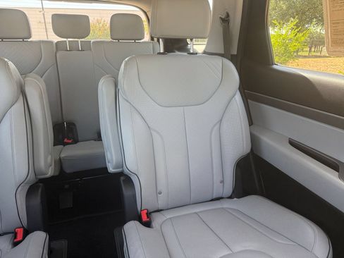 Used 2025 Hyundai Palisade SEL AWD/4WD image 41