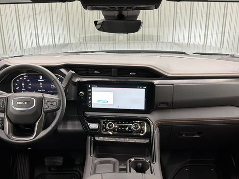 Used 2026 GMC Sierra 2500 AT4 w/ Max Trailering Package image 37