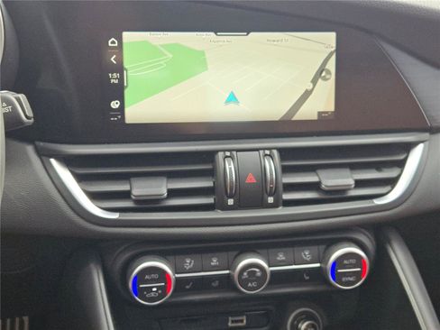 Used 2022 Alfa Romeo Giulia Ti image 28