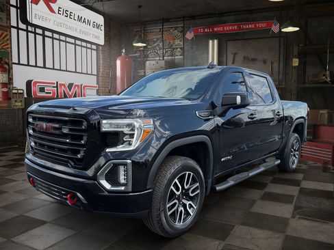 Certified 2021 GMC Sierra 1500 AT4 w/ AT4 Preferred Package AWD/4WD image 1