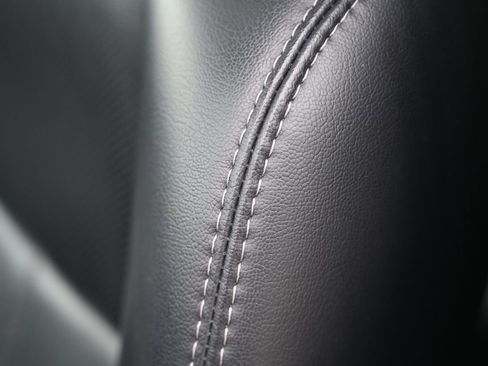 Used 2020 Nissan Pathfinder Platinum image 20