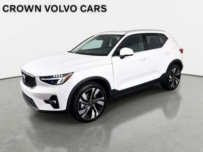 Used 2023 Volvo XC40 B5 Plus w/ Protection Package Premier