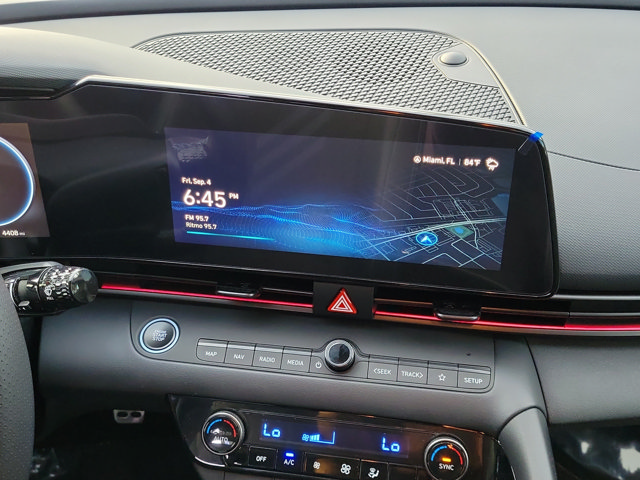 Used 2026 Hyundai Elantra N FWD image 15