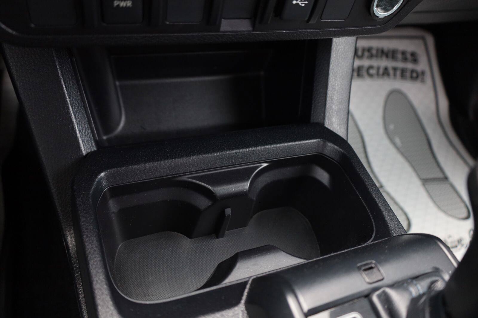Used 2020 Toyota Tacoma SR AWD/4WD image 34