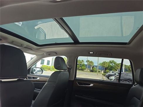 New 2026 Volkswagen Atlas SE image 27