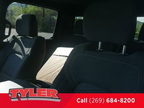 New 2026 RAM 1500 4x4 Crew Cab image 38