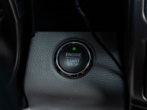 Used 2022 Ford F250 Limited image 22