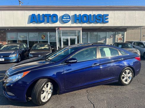 Used 2011 Hyundai Sonata Limited FWD image 1