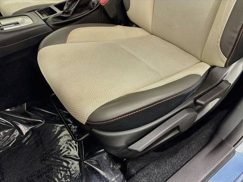Used 2016 Subaru Crosstrek 2.0i Premium AWD/4WD image 19