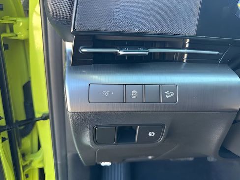Used 2025 Hyundai Kona SEL AWD/4WD image 21