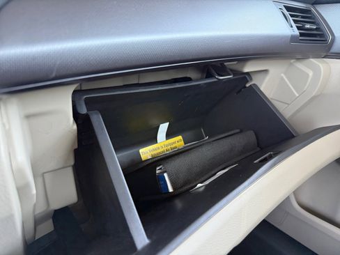 Used 2015 Honda Accord LX image 23