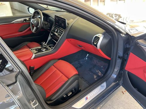 Used 2025 BMW M850i xDrive AWD/4WD image 27