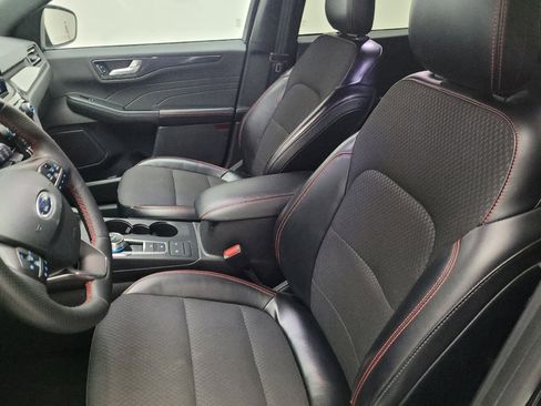 Used 2024 Ford Escape ST-Line image 17