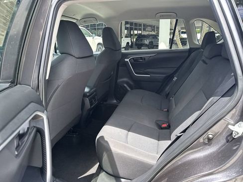 Used 2024 Toyota RAV4 LE FWD image 27