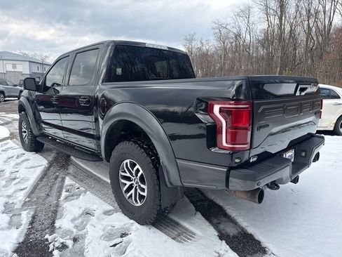 Used 2018 Ford F150 Raptor w/ Equipment Group 802A Luxury image 7