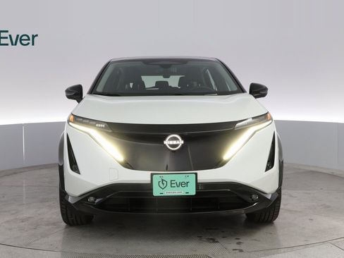 Used 2023 Nissan Ariya Premiere image 3