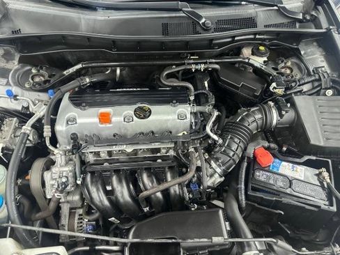 Used 2012 Honda Accord EX image 21