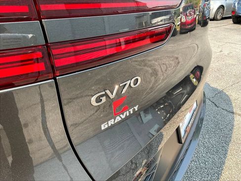 Used 2024 Genesis GV70 2.5T w/ Sport Prestige Package AWD/4WD image 21