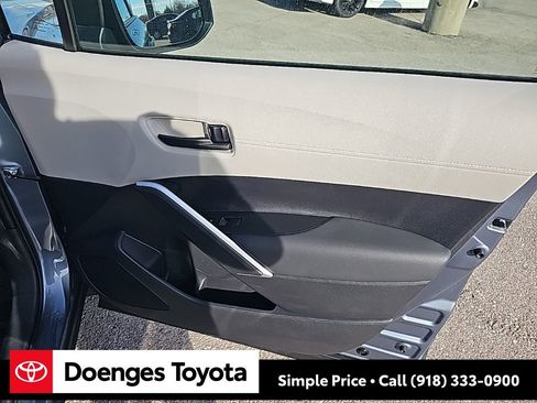 New 2026 Toyota Corolla Cross L image 24