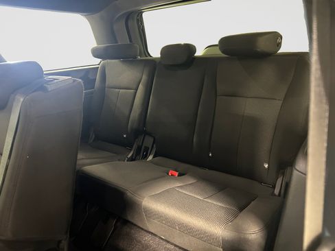 Used 2021 Ford Expedition XLT RWD image 18