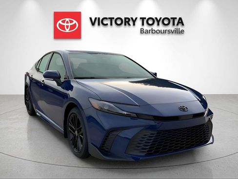 New 2026 Toyota Camry SE FWD image 2