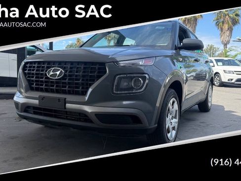 Used 2020 Hyundai Venue SE FWD image 1