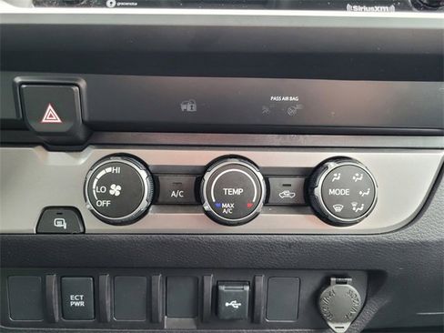 Used 2023 Toyota Tacoma 2WD Access Cab image 24