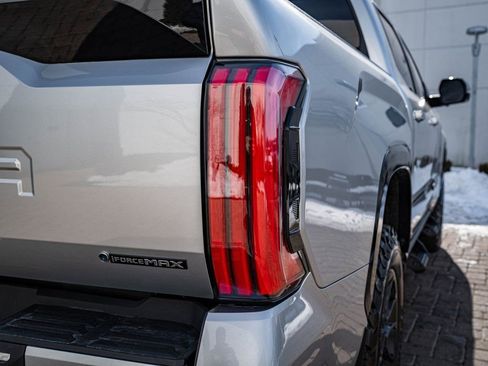 Used 2025 Toyota Tundra Platinum image 9