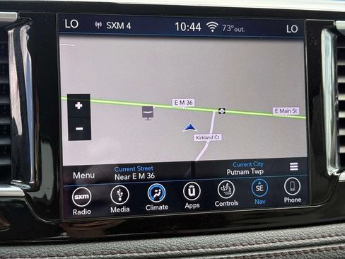 Used 2019 Chrysler Pacifica Limited FWD image 25