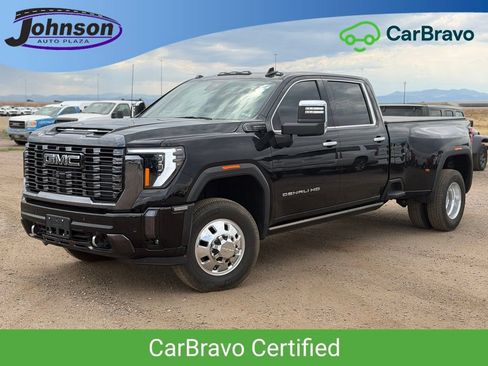 Used 2024 GMC Sierra 3500 Denali Ultimate AWD/4WD image 1