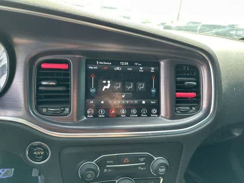 Used 2018 Dodge Charger SXT Plus w/ Blacktop Package image 7