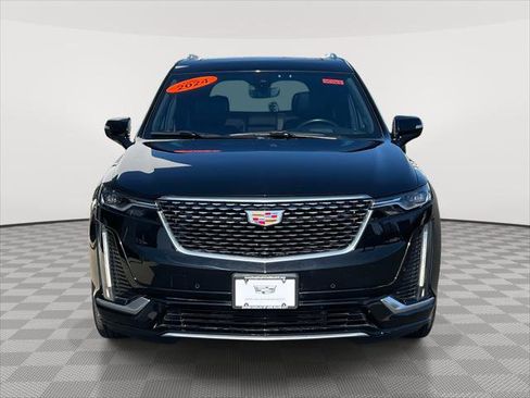 Used 2024 Cadillac XT6 Premium Luxury w/ Technology Package image 2