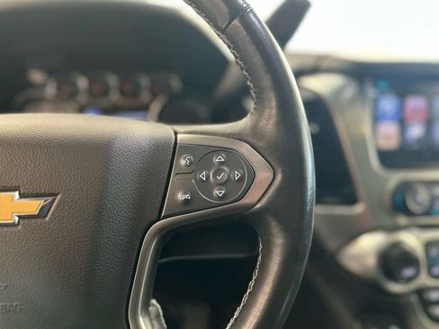 Used 2019 Chevrolet Tahoe LT w/ LT Signature Package AWD/4WD image 18