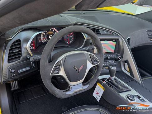 Used 2016 Chevrolet Corvette Z06 w/ C7.r Special Edition RWD image 27