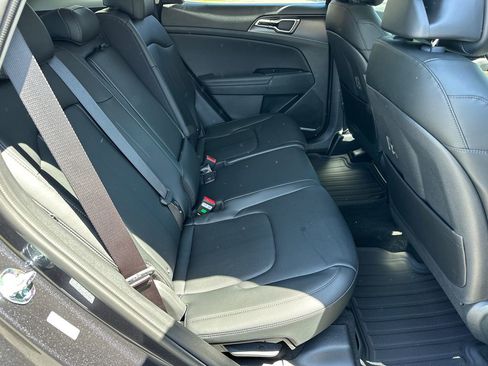 New 2026 Kia Sportage EX image 15